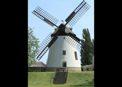 Burgenland - Podersdorf - Betriebsfähige Windmühle
