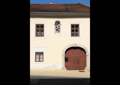 Burgenland - Purbach - Pfarrhofseingang