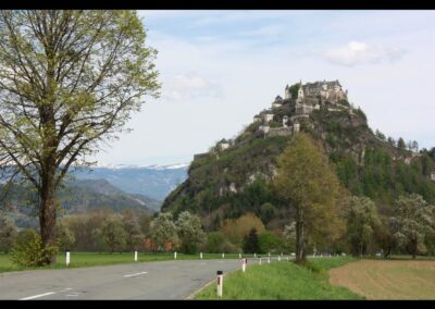 Kärnten - Blick auf Burg Hochosterwitz