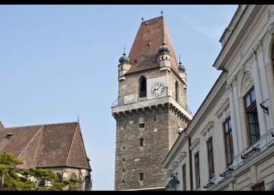 Niederösterreich - Perchtoldsdorf - Fünfgeschossiger Wehrturm