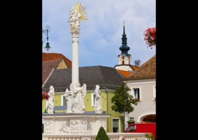 Niederösterreich - Tulln - Statue am Hauptplatz