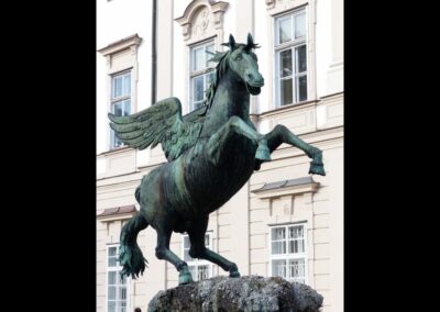 Sbg - Salzburg - Bronzepegasus im Mirabellgarten