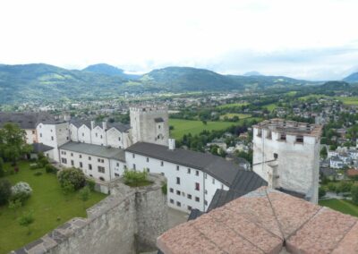 Sbg - Salzburg - Festung Hohensalzburg die Touristen-Attraktion