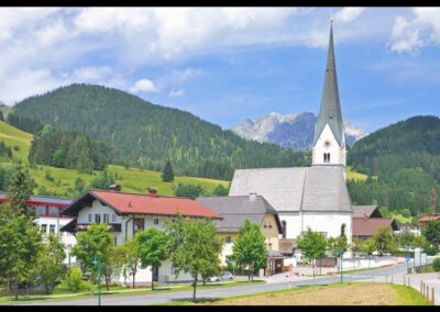 Sbg - St. Martin am Tennengebirge - Pfarrkirche Hl. Martin