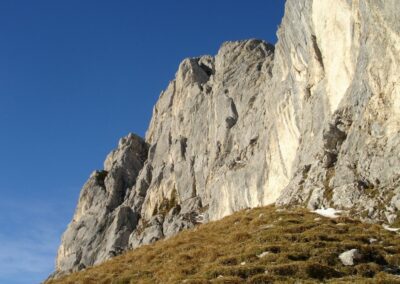 Tirol - Felswand der Roten Flüh