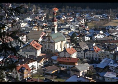 Tirol - Fulpmes - Gemeinde mit der Pfarrkirche