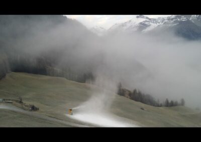 Tirol - Künstliche Beschneiung im Skigebiet Sölden