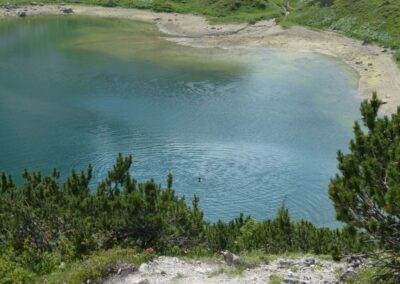 Tirol - Lache - ein kleiner See in den Tiroler Bergen 2