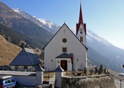 Tirol - Sankt Veit in Defereggen - katholische Pfarrkirche Hl. Vitusin