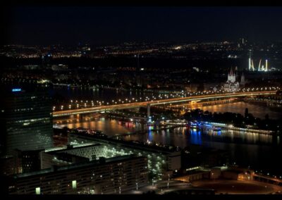 Bild zeigt: Wien - Bei Nacht