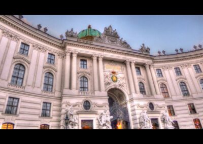 Bild zeigt: Wien - Michaelertrakt Nordfassade der Hofburg