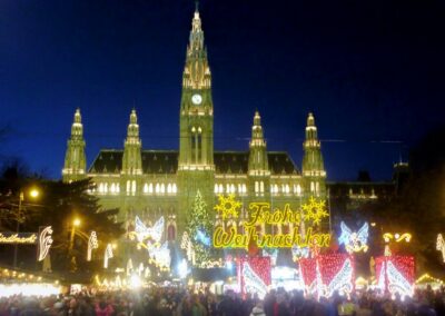 Bild zeigt: Wien - Weihnachtsmarkt am Rathausplatz
