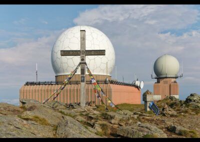 Bild zeigt: Radarstation Großer Speikkogel