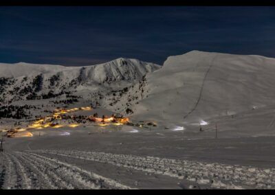 Bild zeigt: Vollmond über Skigebiet Falkert